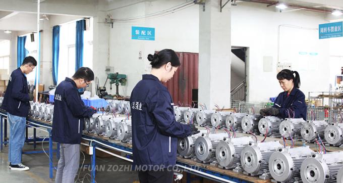 7KW محرك عمود مجوف مع مضخة AR لآلات النظافة التجارية 10